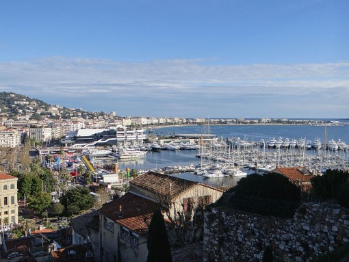 800px-Cannes_vu_du_Suquet