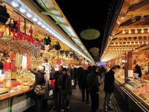 Christmas_market,_Strasbourg_(5226804625)