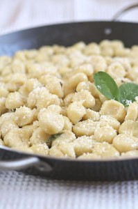 gnocchi_di_ricotta_burro_e_salvia_cc