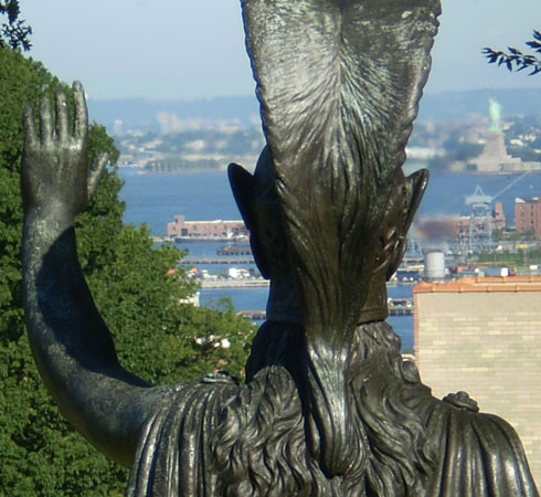 Photo of Statue at Greenwood Cemetary