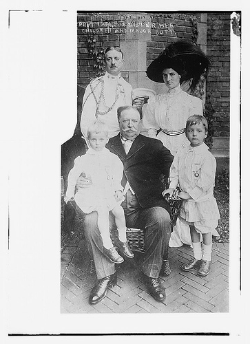 Photo of President Taft and his Sister's Family