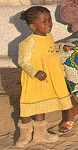 Fatou yo - Chansons enfantines  sénégalaises - Sénégal - Mama Lisa's World en français: Comptines et chansons pour les enfants du monde entier  - Intro Image